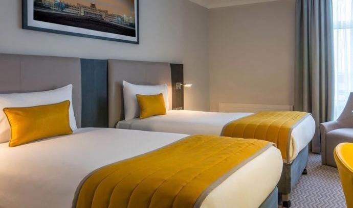 Maldron Hotel&leisure Centre 3*