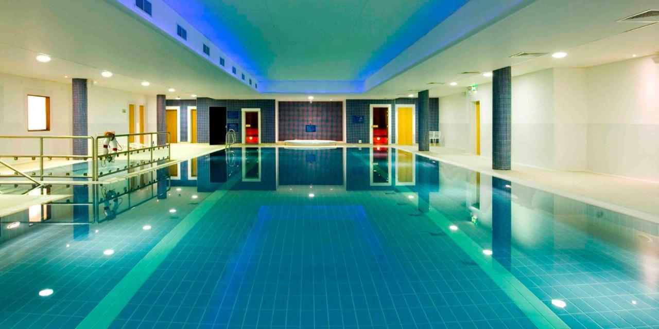 Maldron & Leisure Centre Hotel
